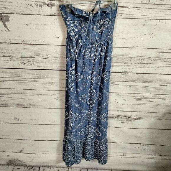NWT: "Aeropostale" woman's long summer dress - Picture 1 of 9